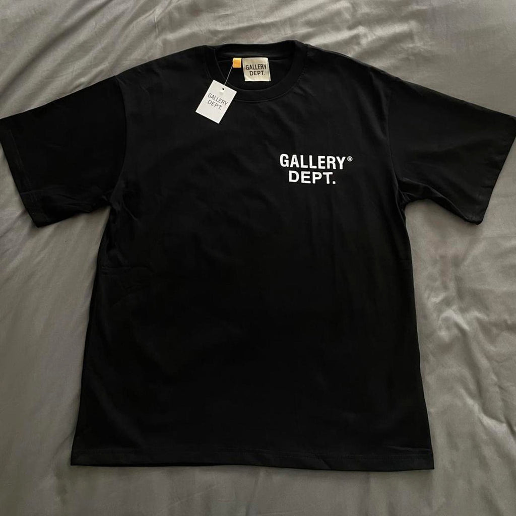 Gallery Dept. Men's Black Tshirt