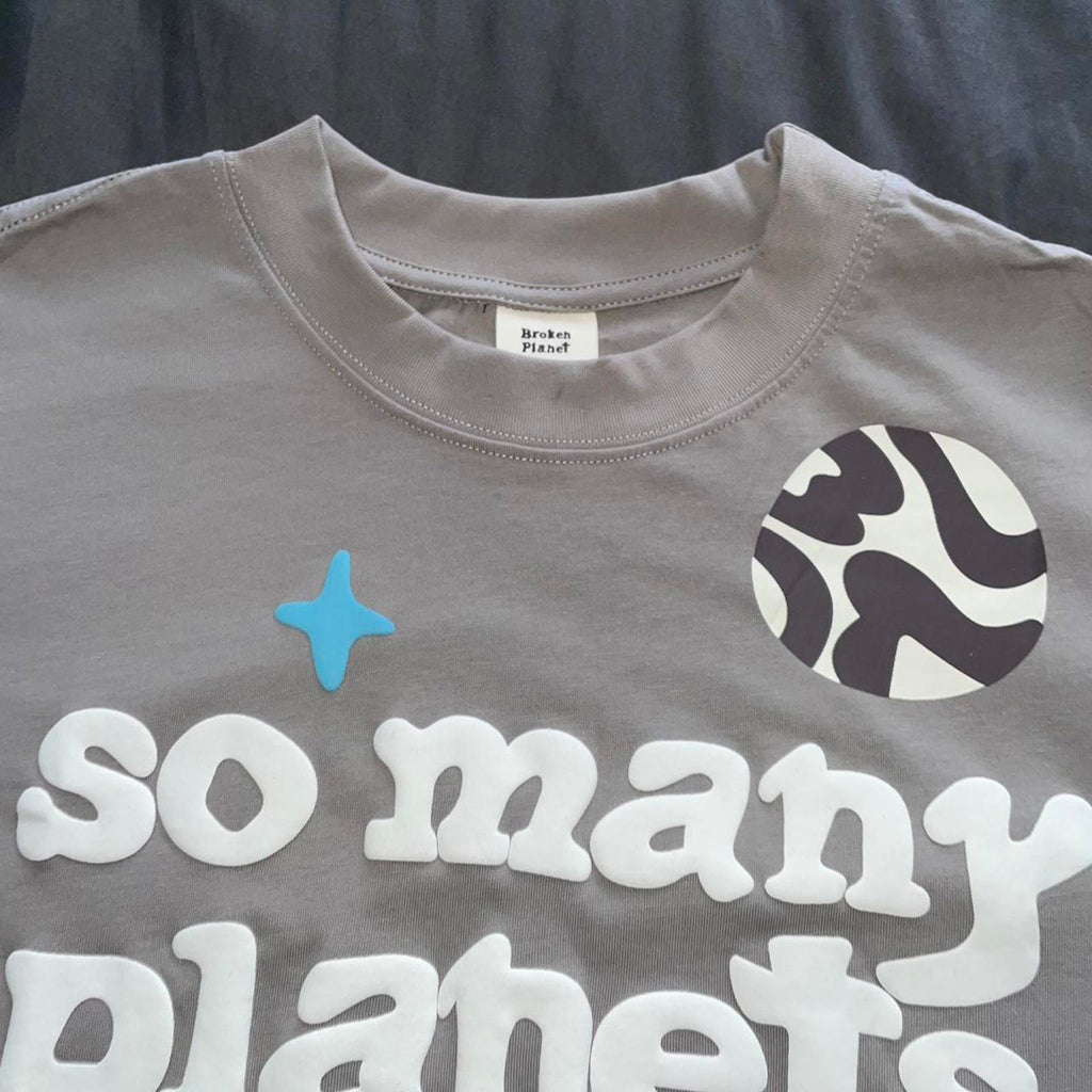 Broken Planet Men's Grey Tshirt