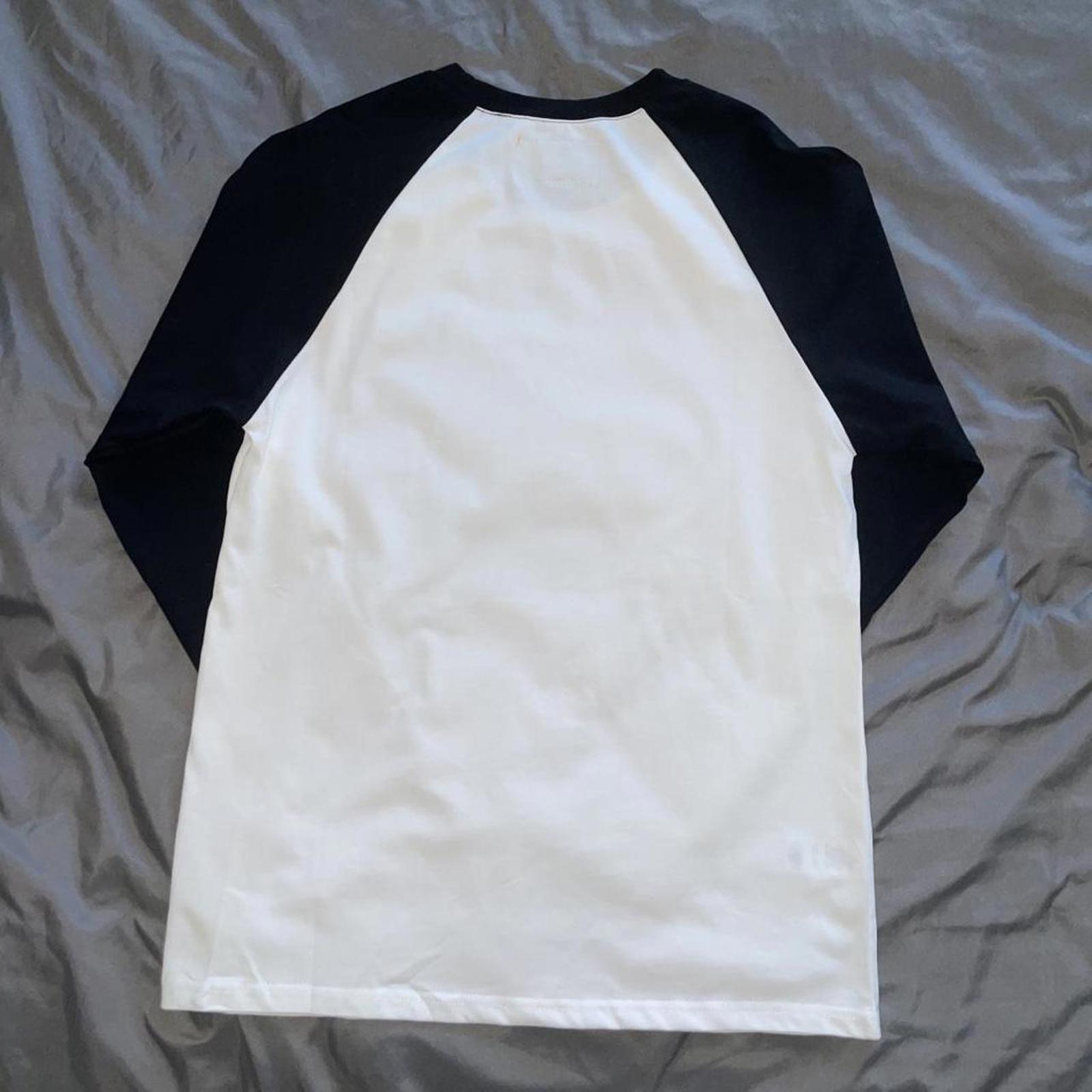 Corteiz Men's White and Black Tshirt