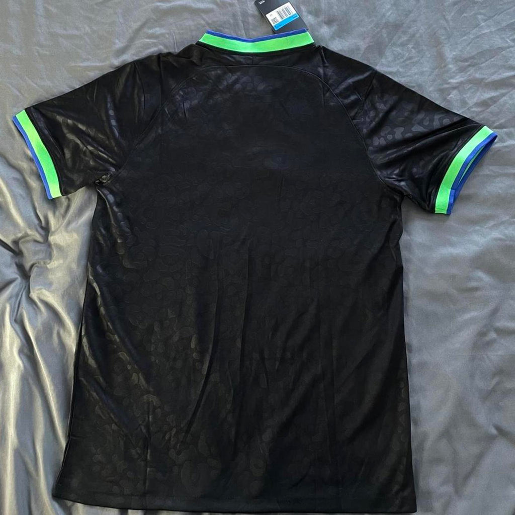 Nike Men's Black and Multi Tshirt
