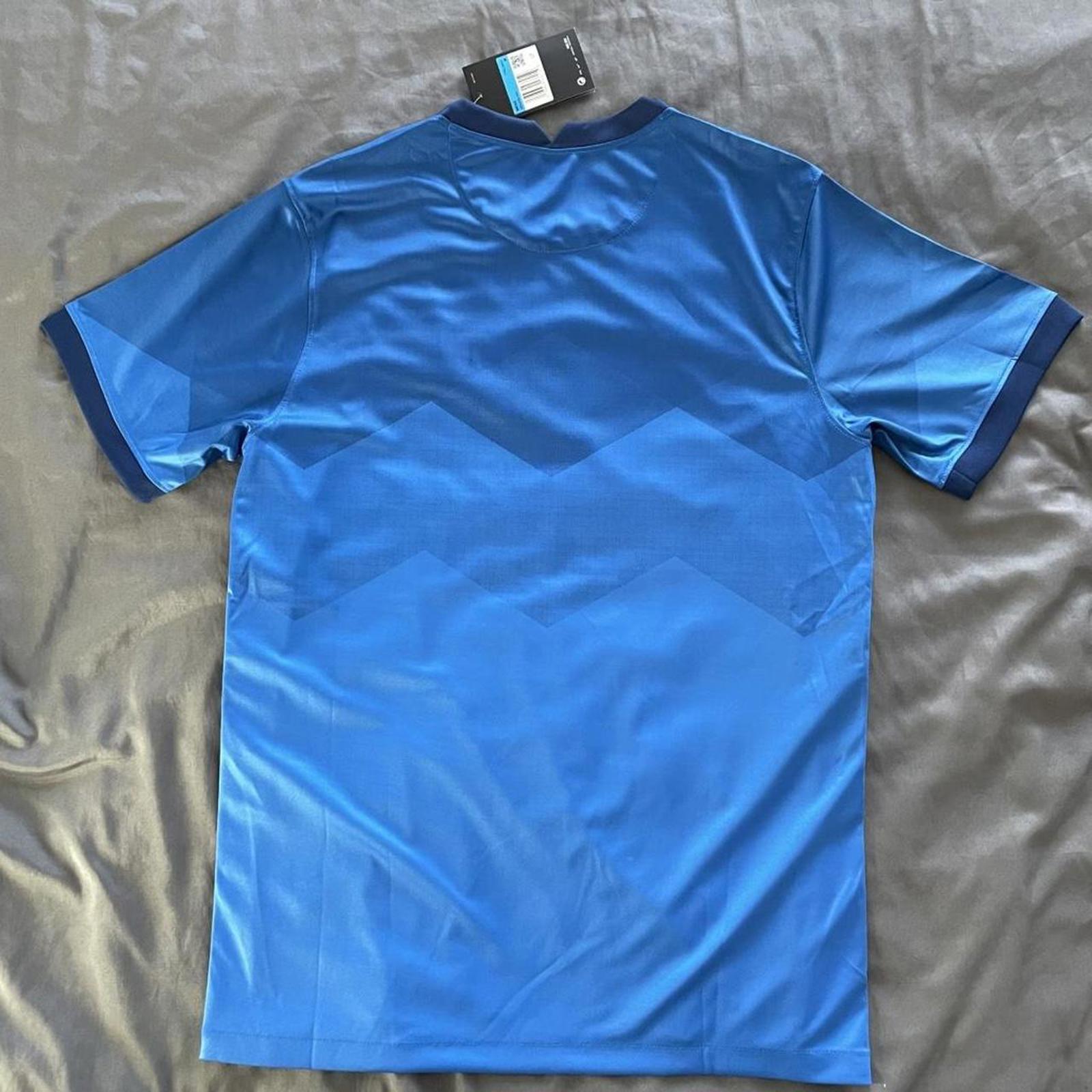 Stüssy Men's Blue Tshirt