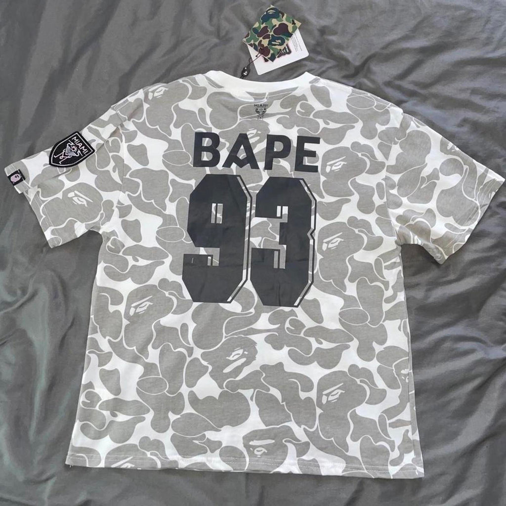 BAPE Men's Grey Tshirt