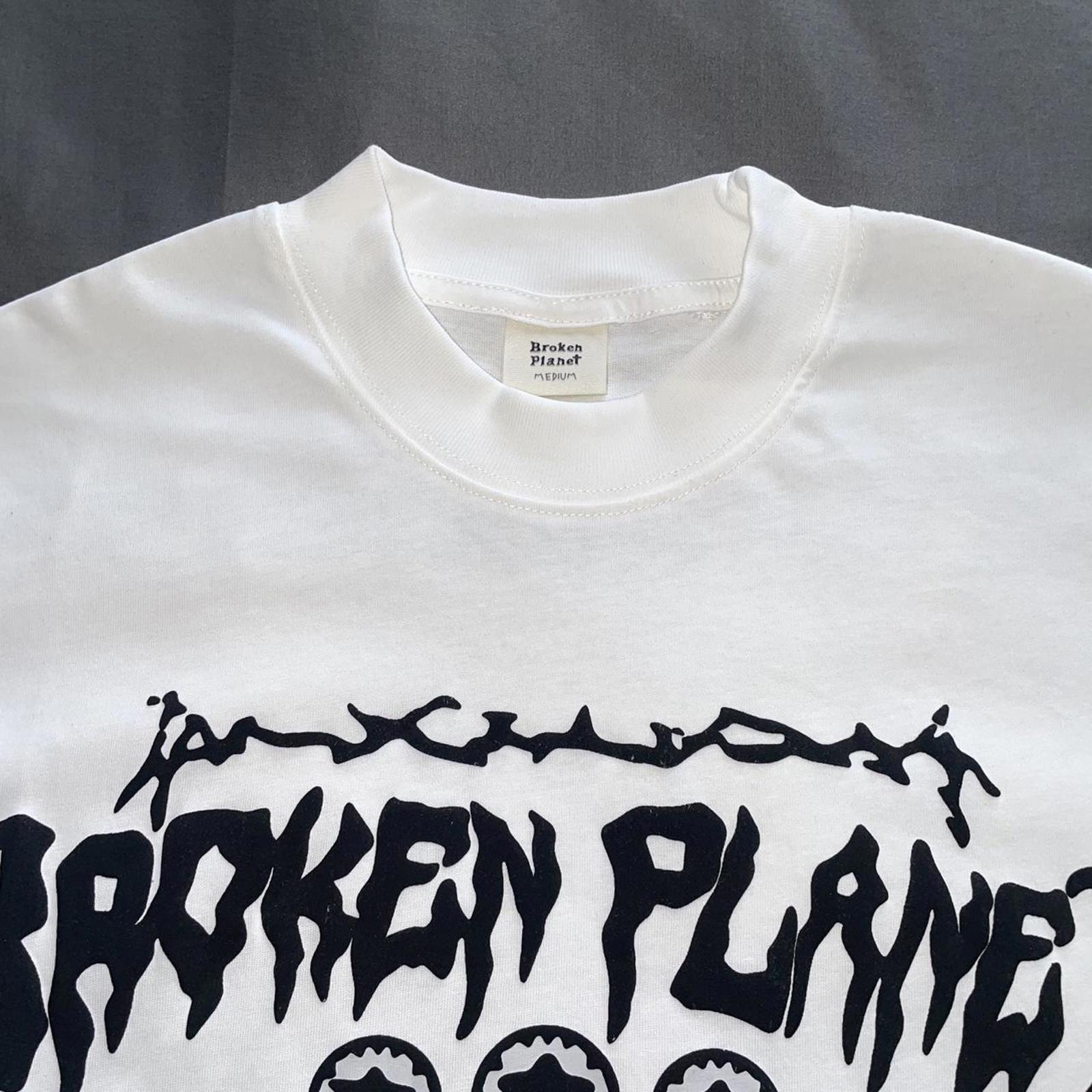 Broken Planet Men's White Tshirt