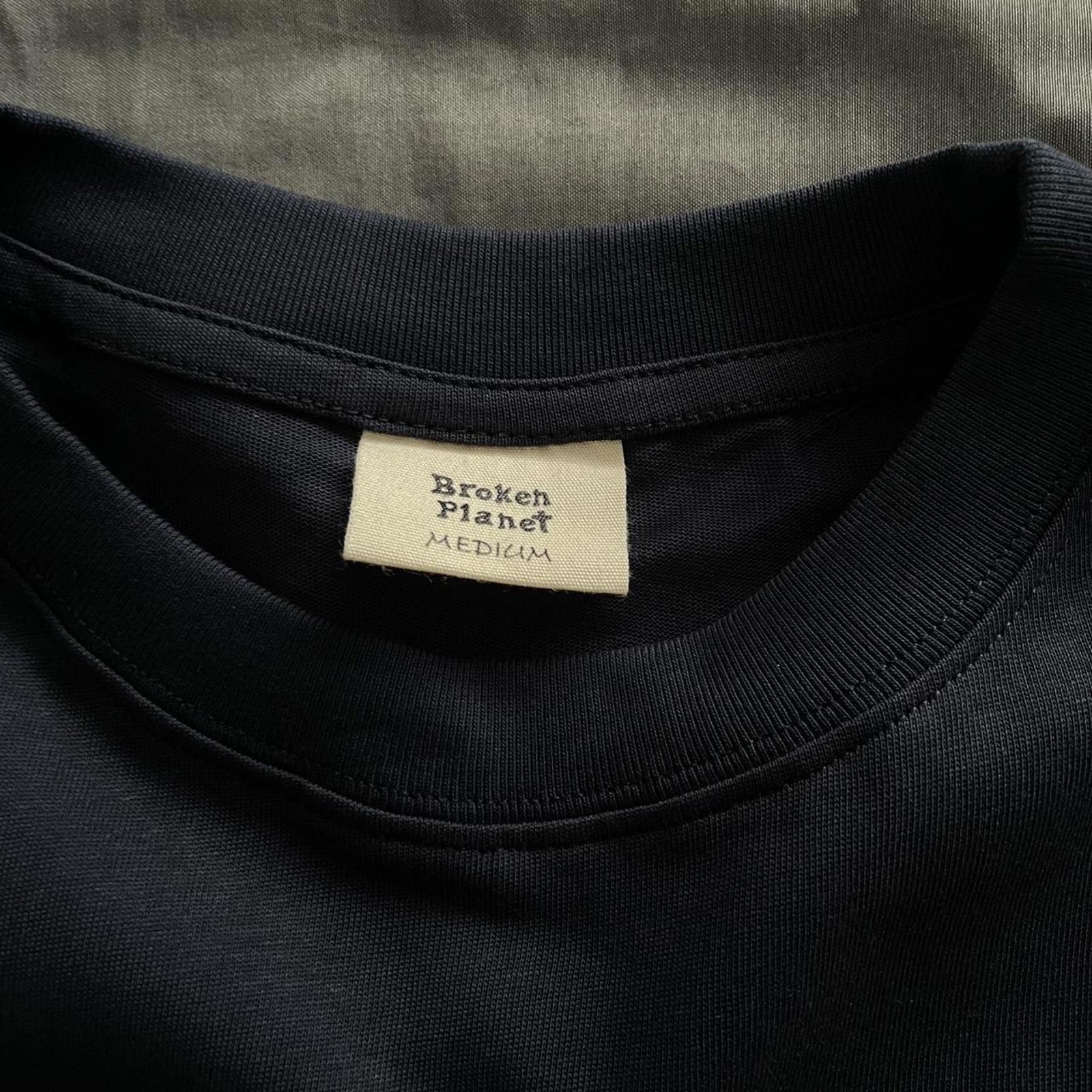 Broken Planet Men's Navy Tshirt