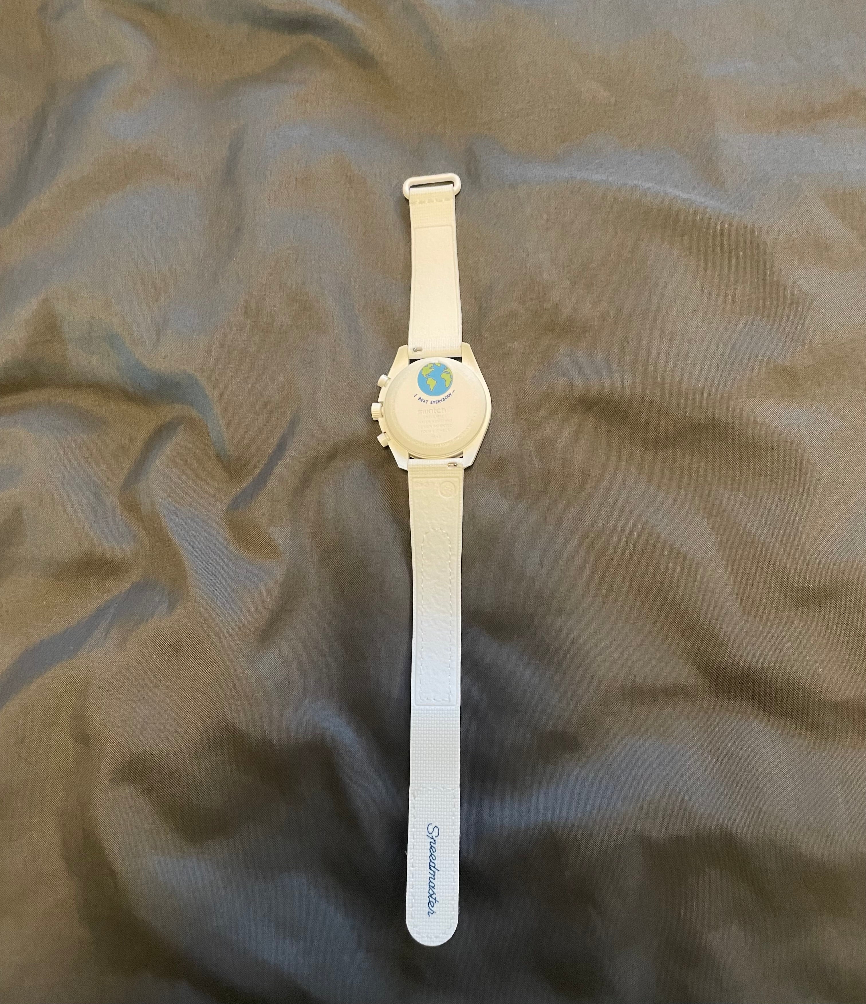 Omega x swatch moonshine gold