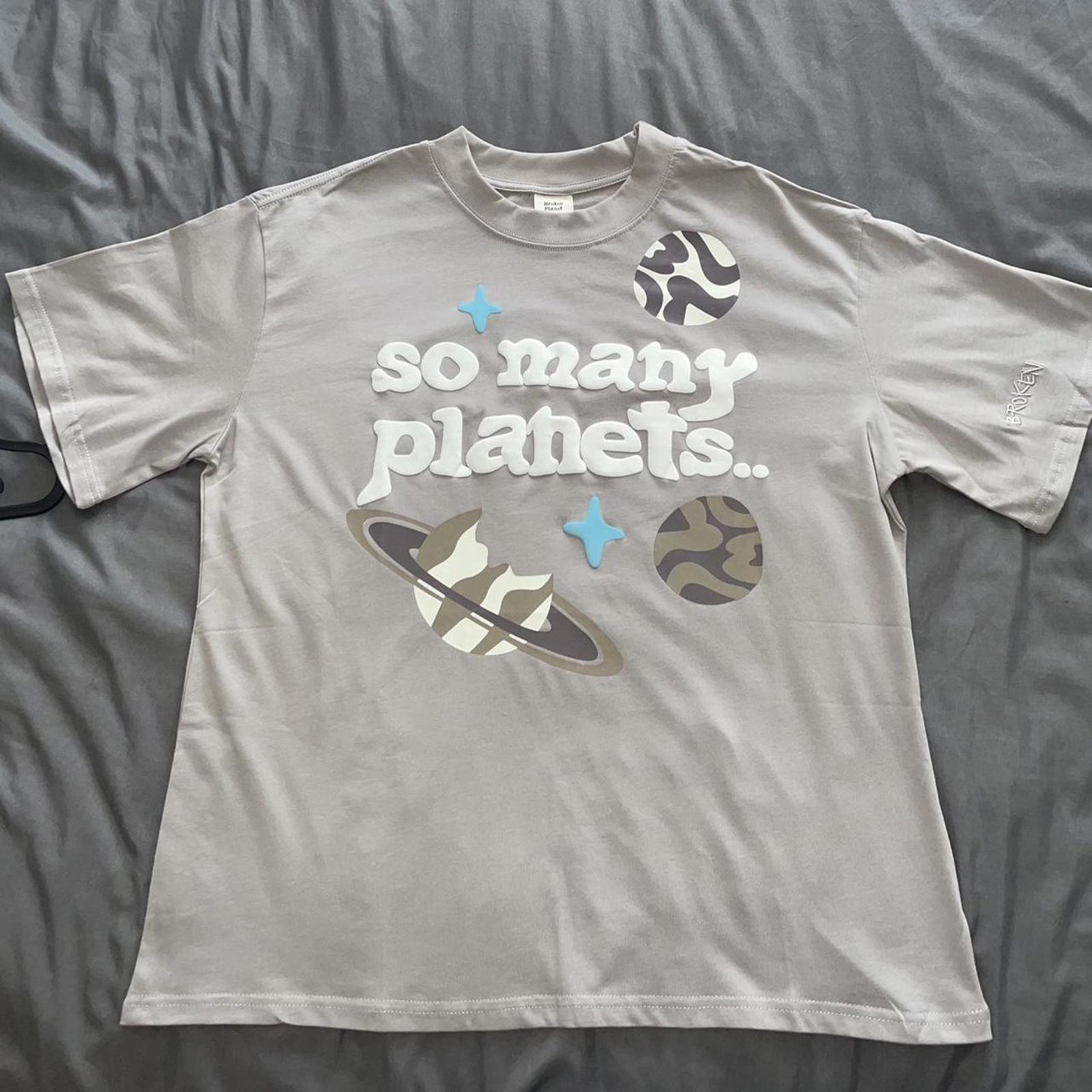 Broken Planet Men's Grey Tshirt