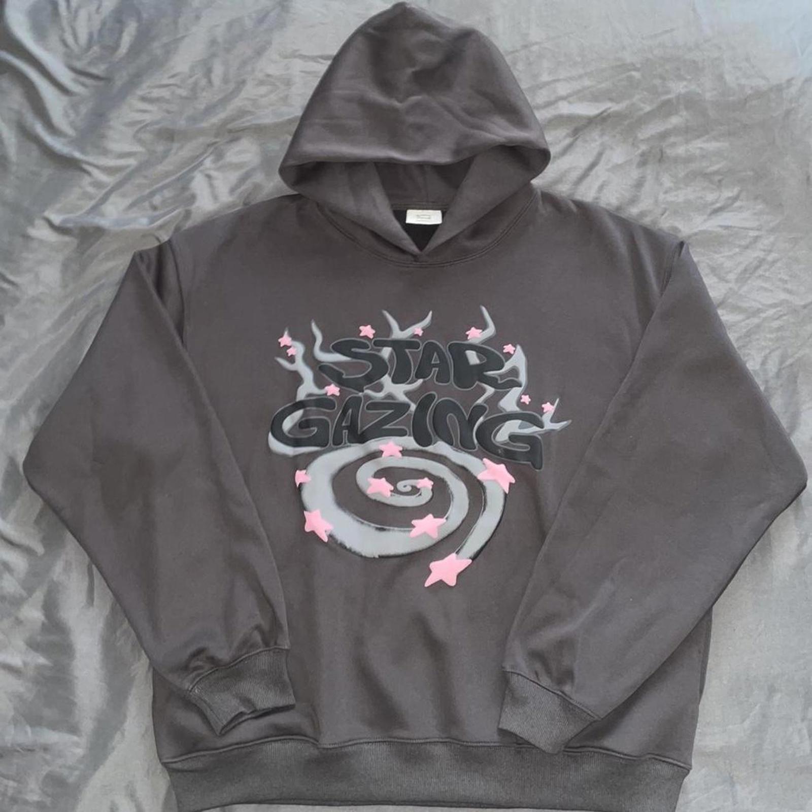Broken planet star gazing grey hoodie used like new excellent condition no signs of wear.