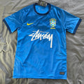Stüssy Men's Blue Tshirt